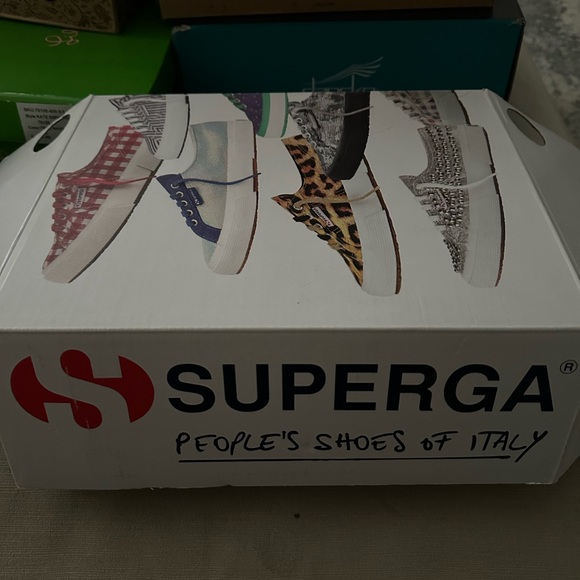 SUPERGA unisex brand new with tags - Picture 6 of 8
